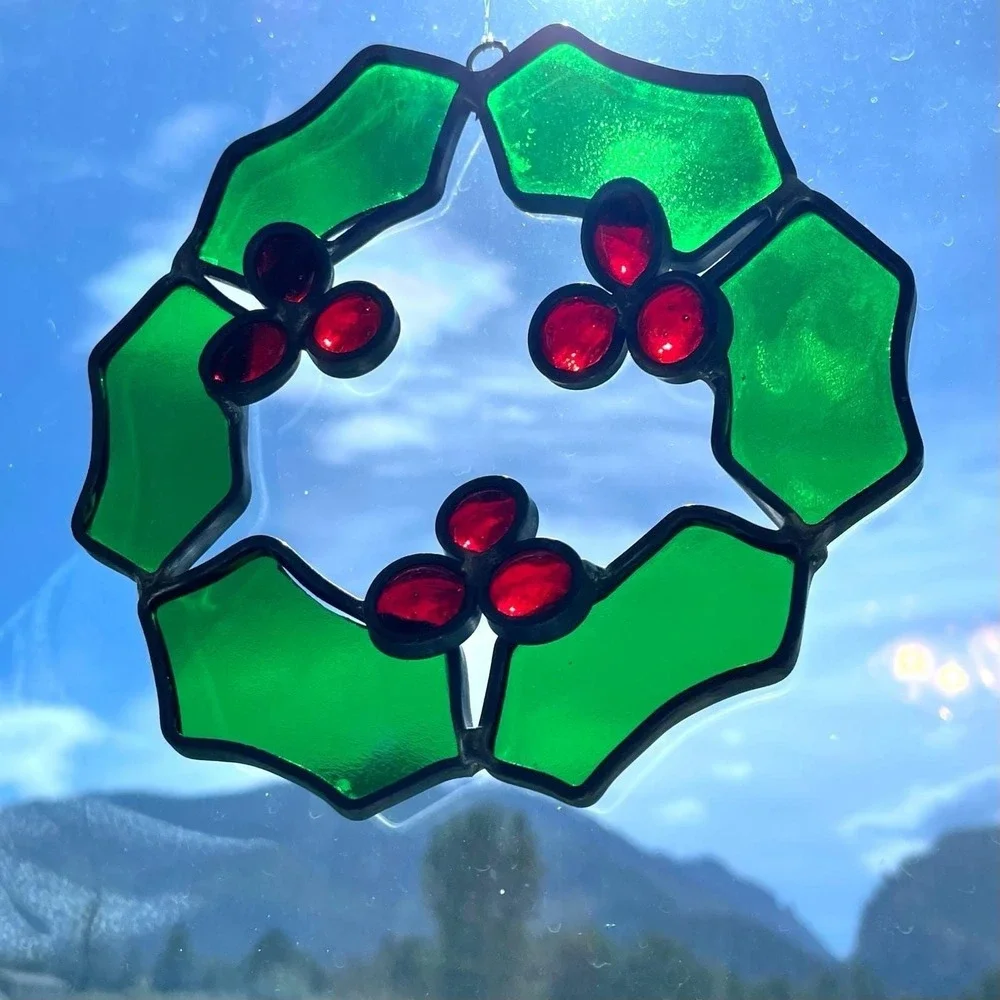 Vintage Stained Glass Holly Wreath Suncatcher Christmas Window Hanging 6.5